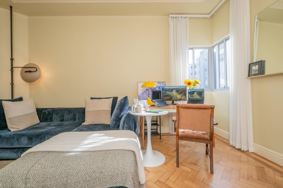 To Let 1 Bedroom Property for Rent in Fresnaye Western Cape